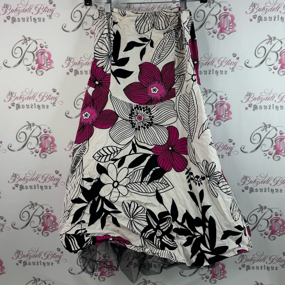 Majora skirt tutu effect line work Floral A-Line Skirt with Pink Black Design
